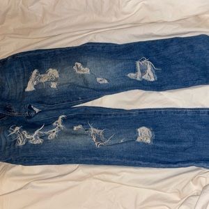 Ripped,comfortable jeans